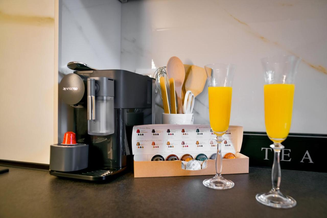 Luxury Class Apartment - 1St Floor, Large Apartment, Downtown, Newly Renovated, Fast Wifi, 4X Air Conditioning Zagreb Exteriör bild