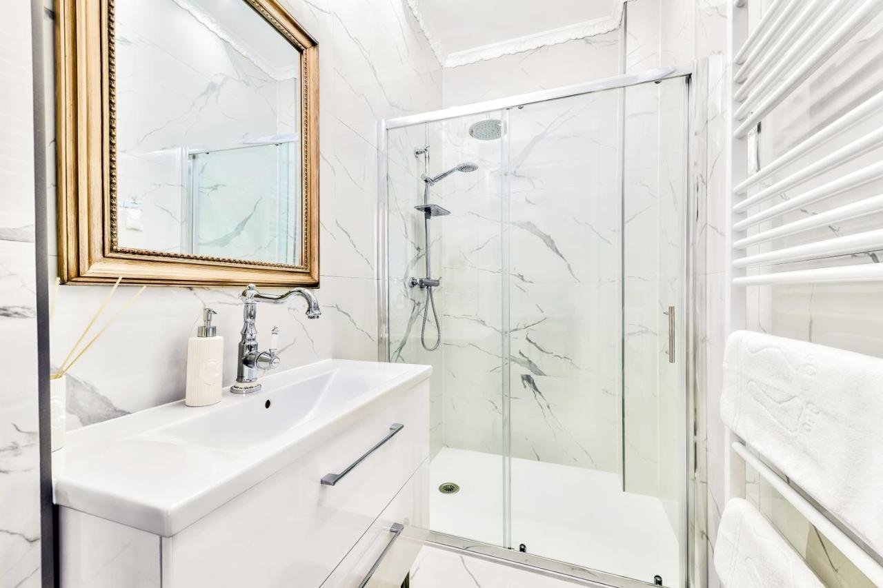 Luxury Class Apartment - 1St Floor, Large Apartment, Downtown, Newly Renovated, Fast Wifi, 4X Air Conditioning Zagreb Exteriör bild